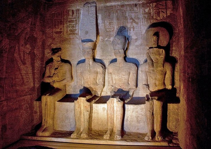 Abu Simbel Day Tour from Aswan by Bus